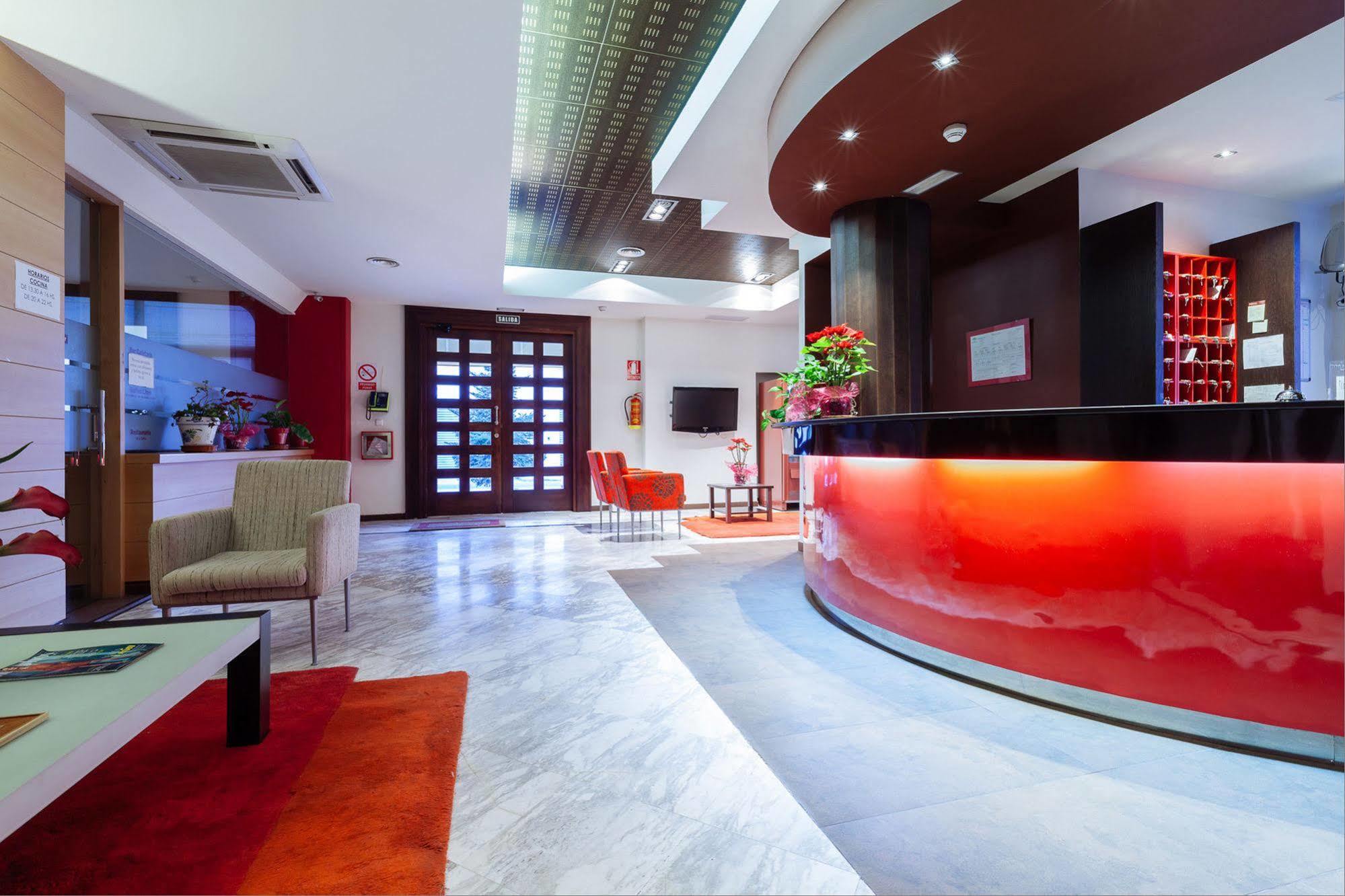 Hotel Philadelfia Peligros Bagian luar foto