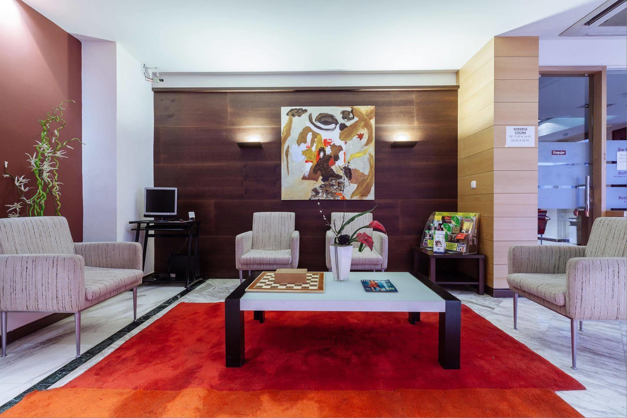 Hotel Philadelfia Peligros Bagian luar foto