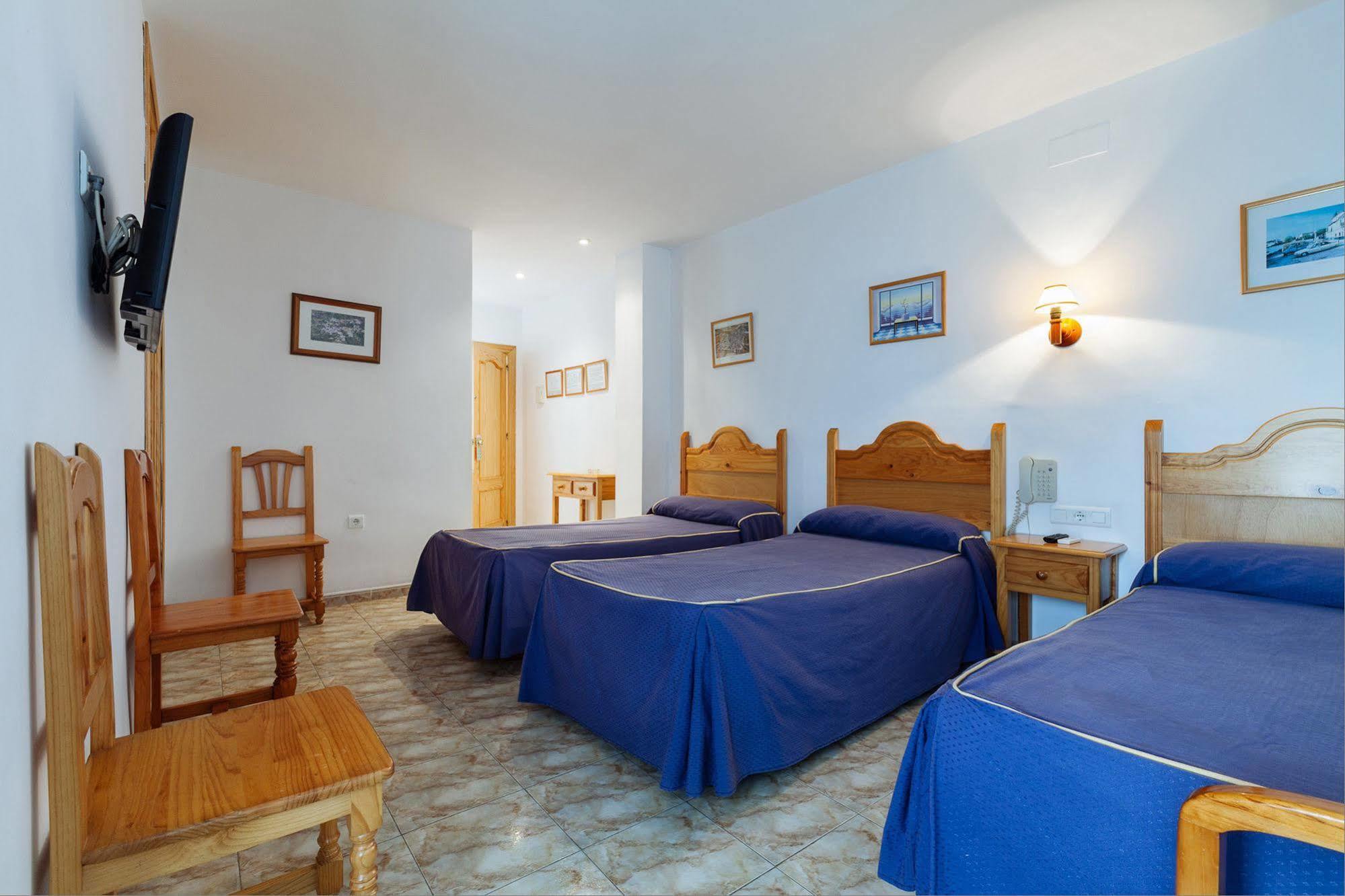 Hotel Philadelfia Peligros Bagian luar foto